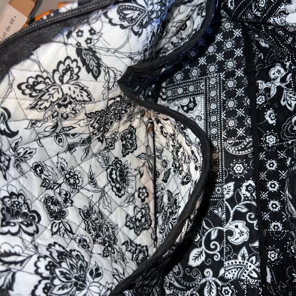 Pigs R Flying quilted black white paisley top zip medium Cottagecore tote - Picture 11 of 11